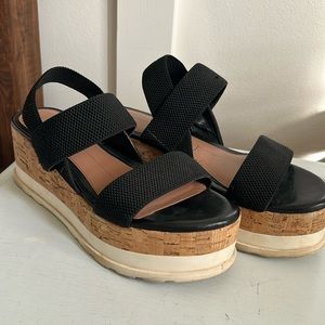 Gianni bini platform sandals